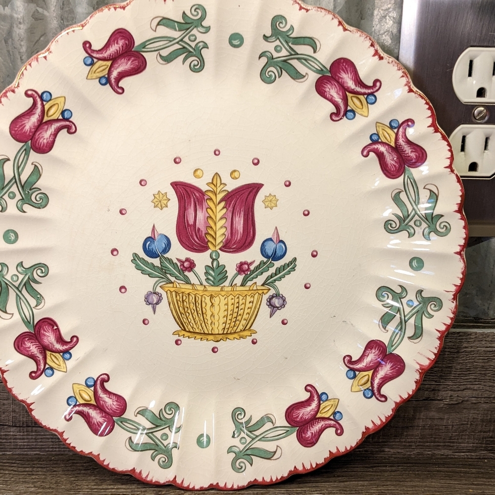 American Limoges Old Dutch Pattern Tulips in Basket Dinner Plate Vintage